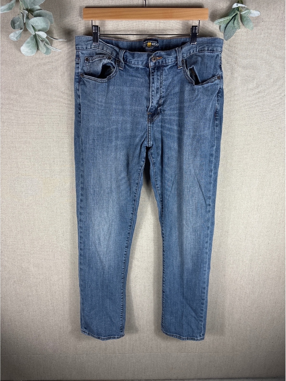 Lucky Brand > 410 Athletic Fit Straight Leg Jeans 36x32